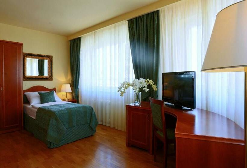 اتاق استاندارد یک نفره, Belvedere