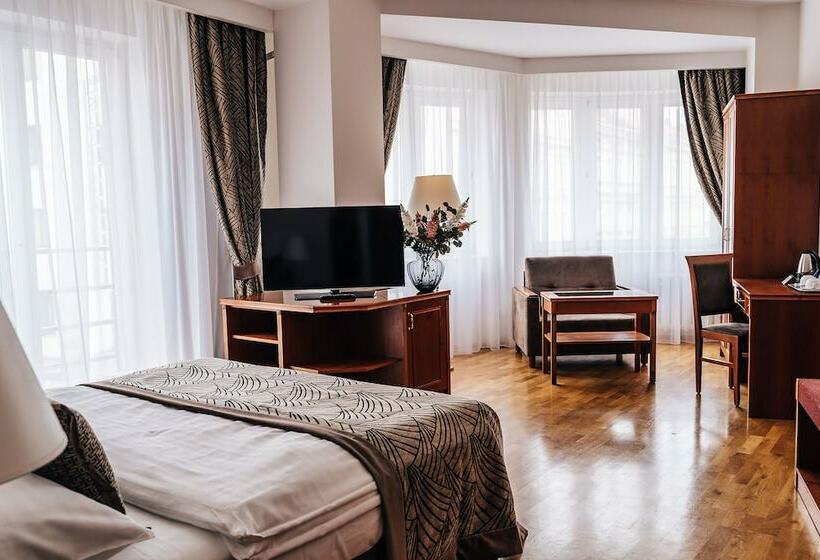 اتاق استاندارد, Belvedere