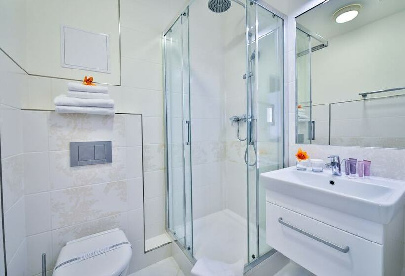 اتاق استاندارد, Belvedere