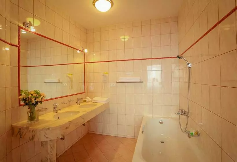 Suite Junior, Belvedere