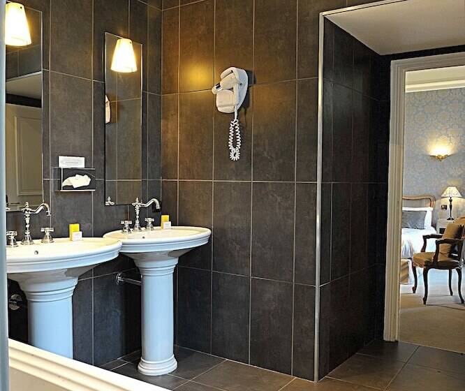 Номер Deluxe, Château De Bellefontaine   Teritoria