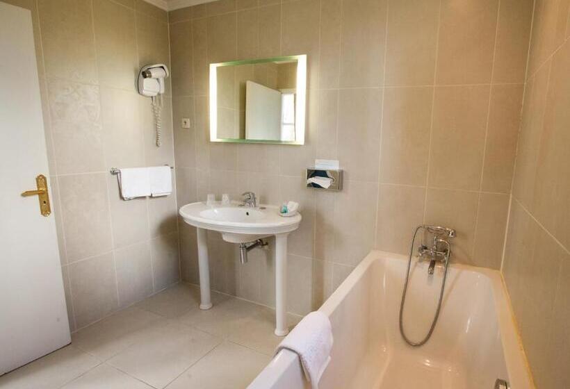 尊贵房, Château De Bellefontaine   Teritoria