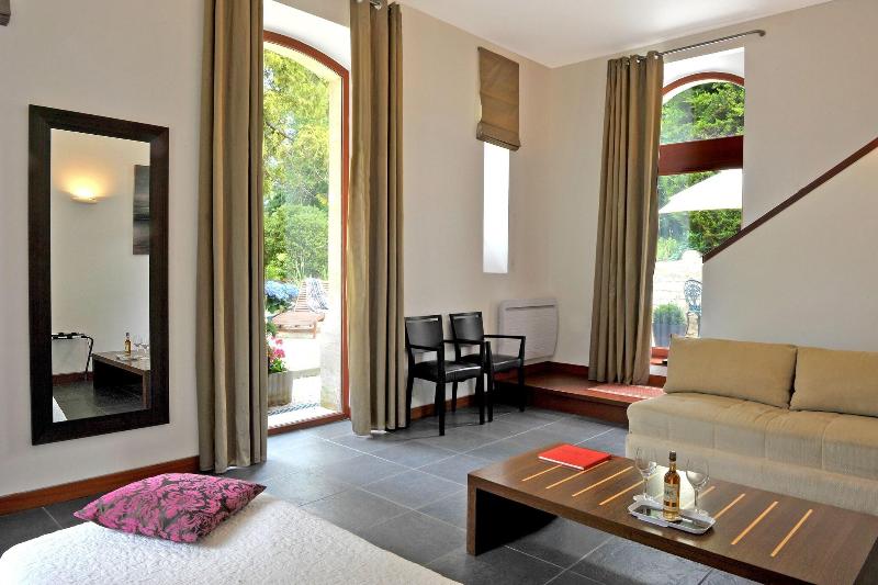 复式套房, Château De Bellefontaine   Teritoria