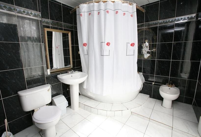 חדר סטנדרט, Clifton