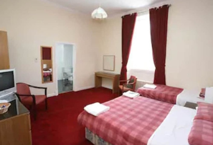 חדר סטנדרט לשלושה, Clifton