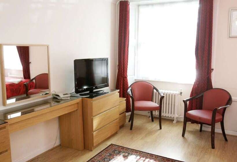 חדר דלוקס, Clifton