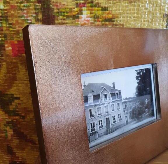 اتاق استاندارد با چشم‌انداز باغ, De La Gaichel