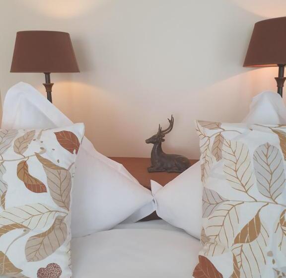 اتاق لوکس, De La Gaichel