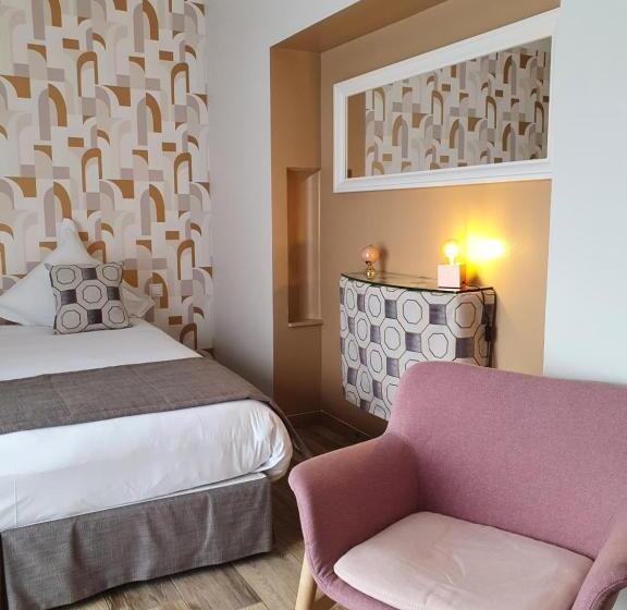 اتاق استاندارد, De La Gaichel