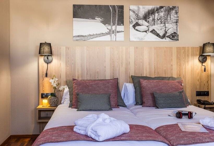 Camera Standard Interiore, Grand Pas by Nexta