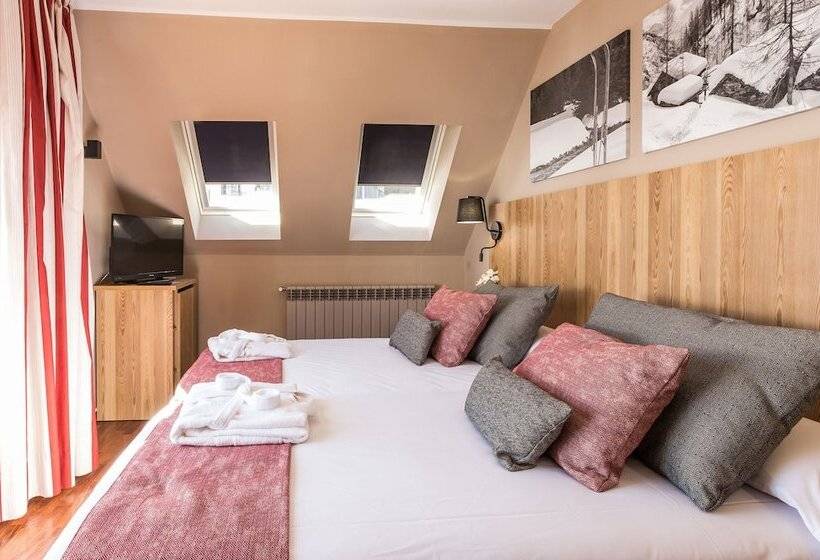 Camera Standard, Grand Pas by Nexta