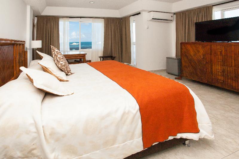 חדר סטנדרט נוף לים, Lord Pierre