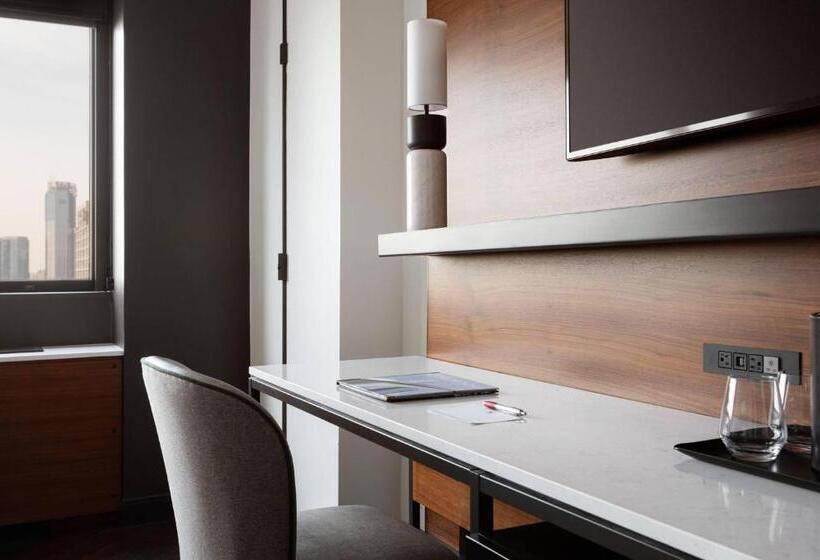 带观景的豪华间, New York Marriott Downtown
