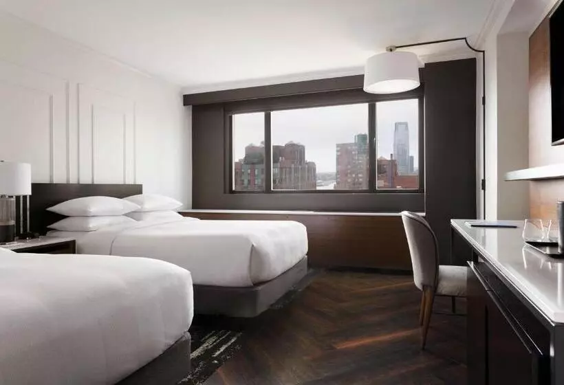 اتاق لوکس, New York Marriott Downtown