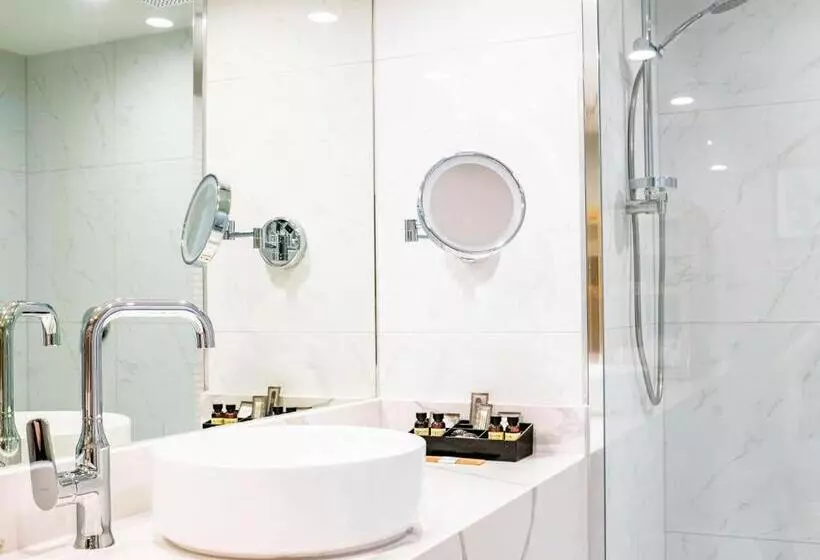 Habitació Deluxe Llit King amb Vistes, Pullman Cairns International