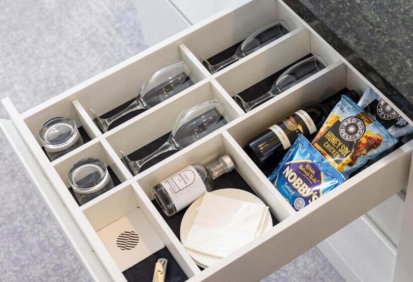 غرفة سوبيريور مطلة على الجبل, Pullman Cairns International