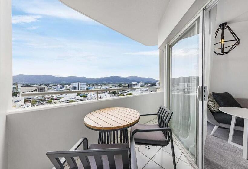 غرفة سوبيريور مطلة على المدينة, Pullman Cairns International