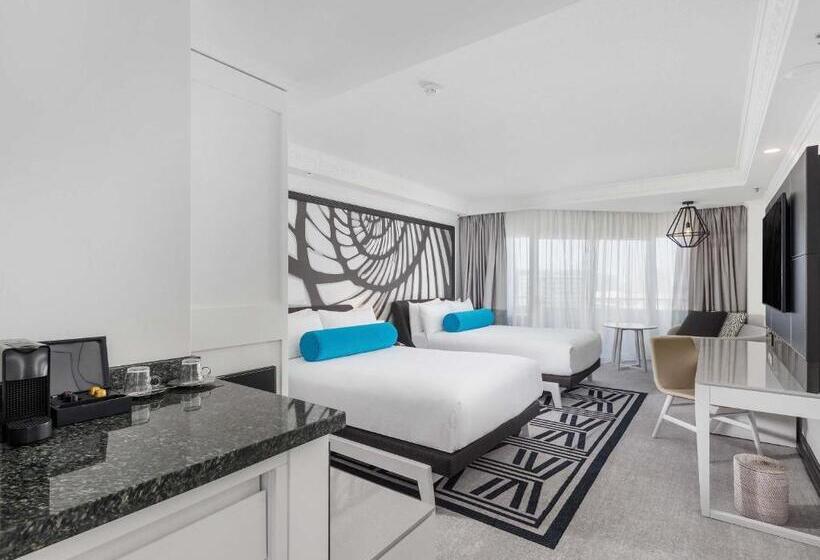 디럭스 전망 룸, Pullman Cairns International