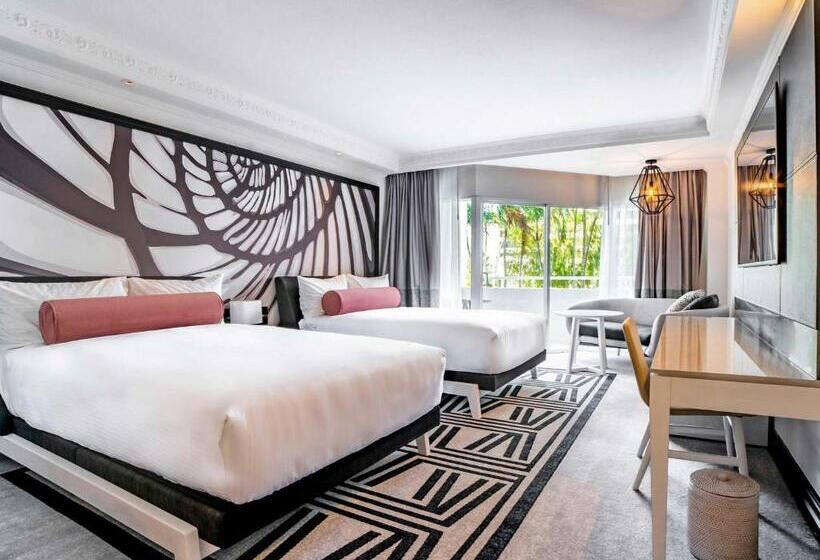 수피리어 룸 도시 전망, Pullman Cairns International