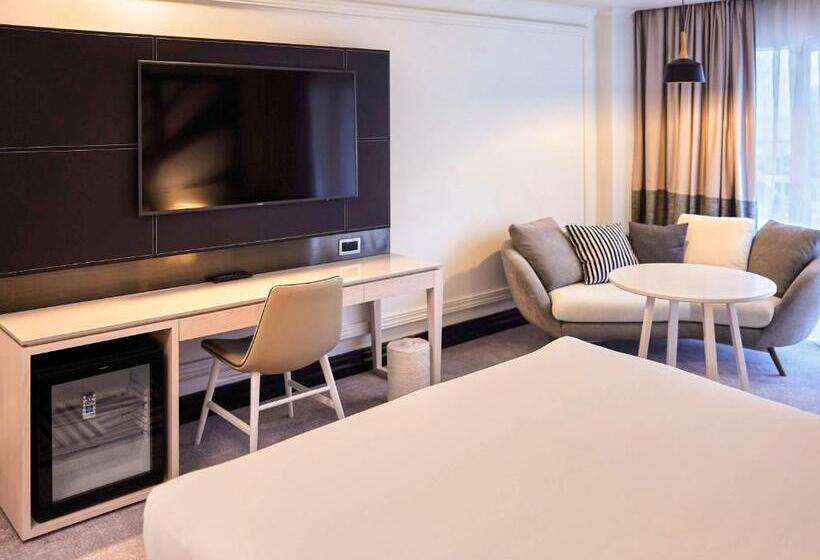 غرفة ديلوكس ذات إطلالة, Pullman Cairns International