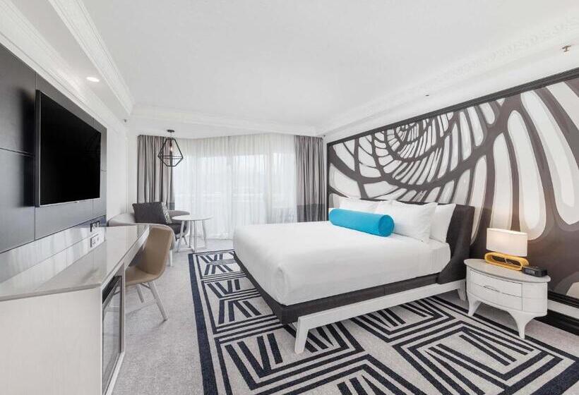 غرفة ديلوكس سرير كينج ذات إطلالة, Pullman Cairns International