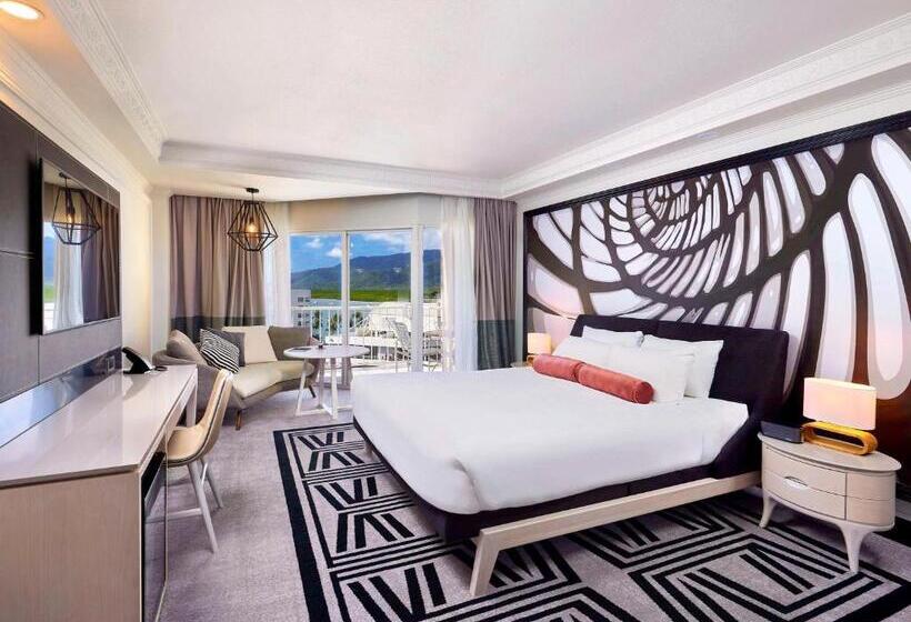 غرفة ديلوكس سرير كينج ذات إطلالة, Pullman Cairns International