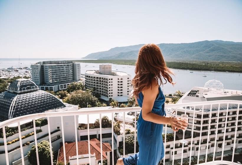 غرفة ديلوكس ذات إطلالة, Pullman Cairns International