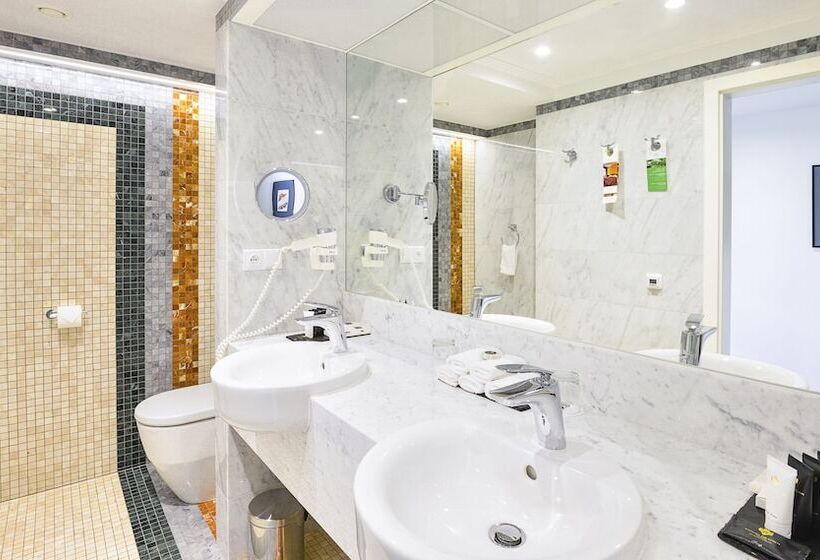 Suite with Terrace, Savoy Prague