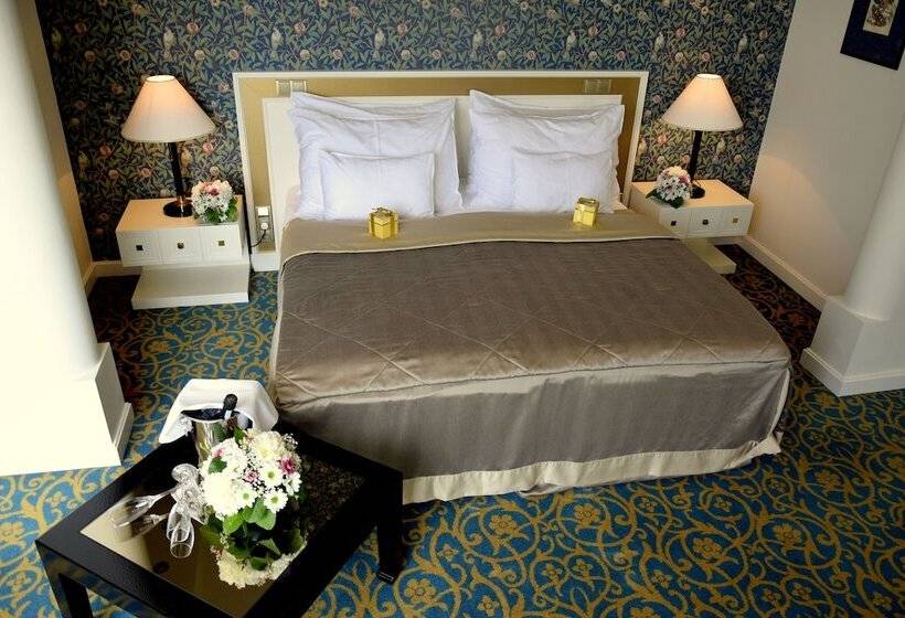 Suite with Terrace, Savoy Prague