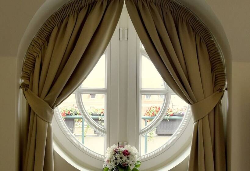 Suite with Terrace, Savoy Prague