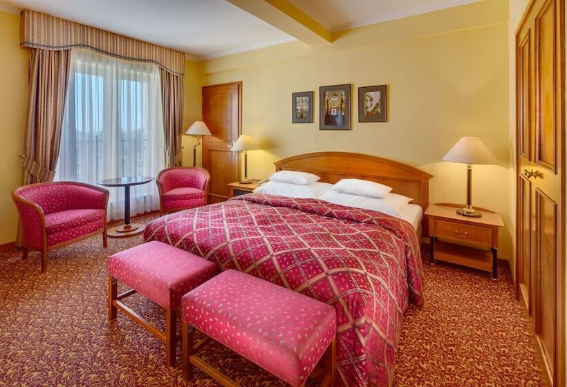 اتاق استاندارد, Savoy Prague