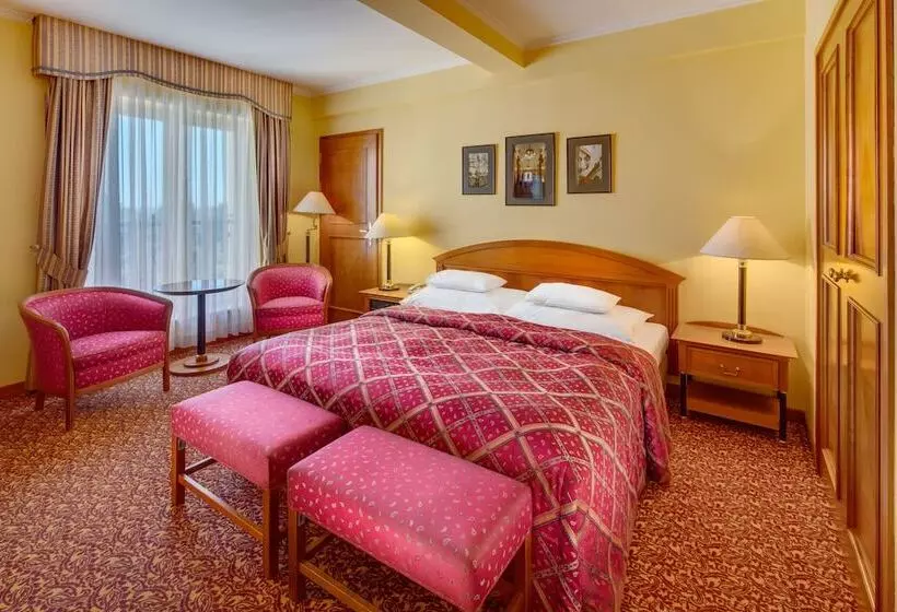 اتاق استاندارد, Savoy Prague