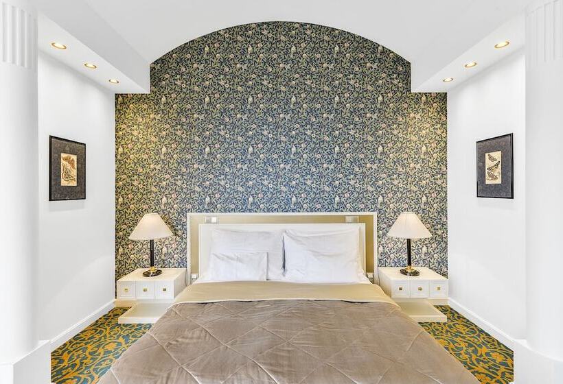 Suite with Terrace, Savoy Prague