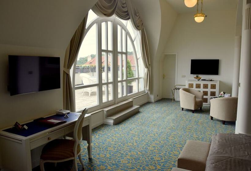 Suite with Terrace, Savoy Prague