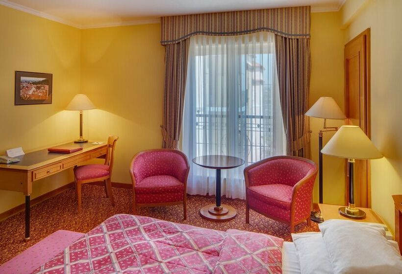 اتاق استاندارد, Savoy Prague