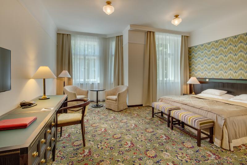 اتاق سوپریور, Savoy Prague