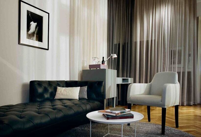 디럭스 룸, Small Luxury Hotel Altstadt Vienna