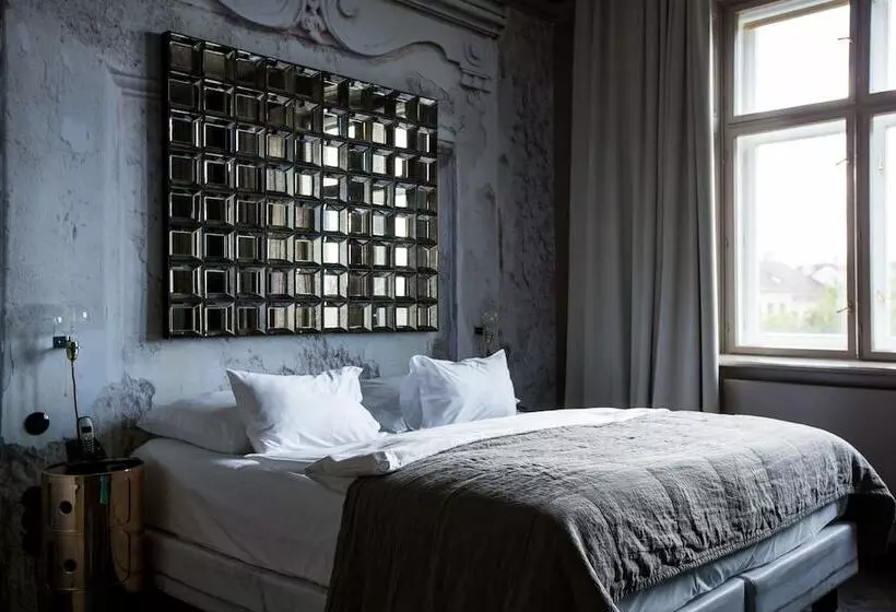 اتاق لوکس, Small Luxury Hotel Altstadt Vienna