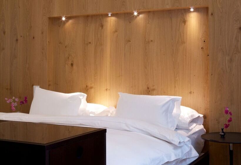 디럭스 룸, Small Luxury Hotel Altstadt Vienna