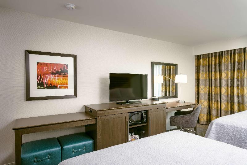 Premium Oda, Staypineapple, University Inn, University District Seattle