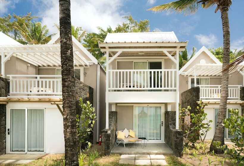 اتاق لوکس با چشم‌انداز دریا, Tropical Attitude