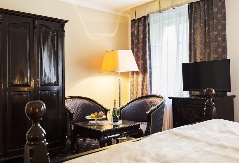 디럭스 룸, Pytloun Old Armoury Hotel Prague, Stará Zbrojnice