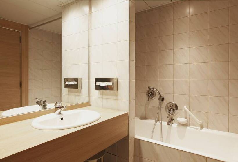 Номер Стандарт Индивидуальный, NH Collection Brussels Grand Sablon