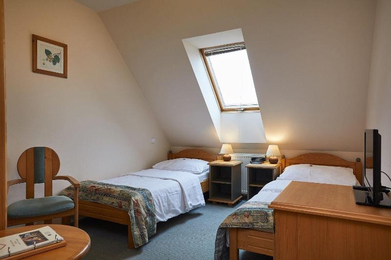 스탠다드 싱글 룸, Panska