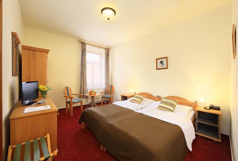 스탠다드 싱글 룸, Panska