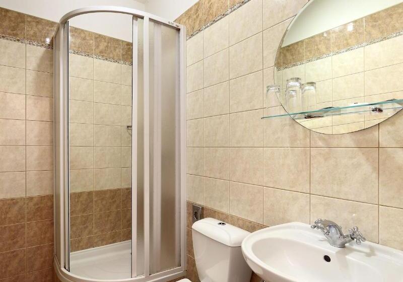 스탠다드 싱글 룸, Panska