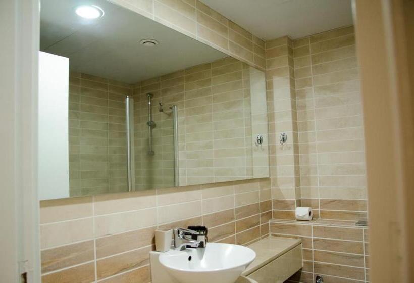 סוויטה משפחתית, Rodon Hotel And Resort