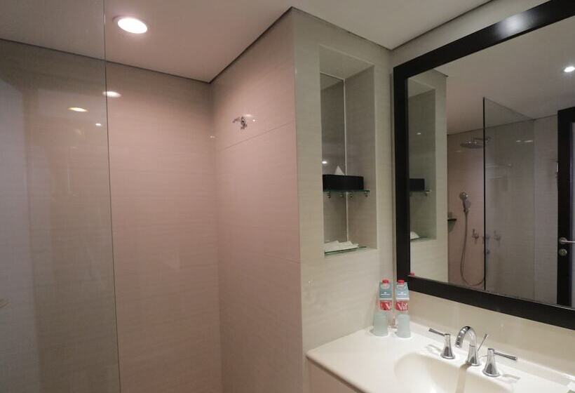 高级大房间, Santika Cirebon