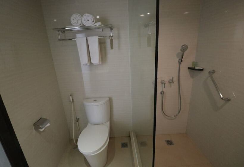 行政房间, Santika Cirebon