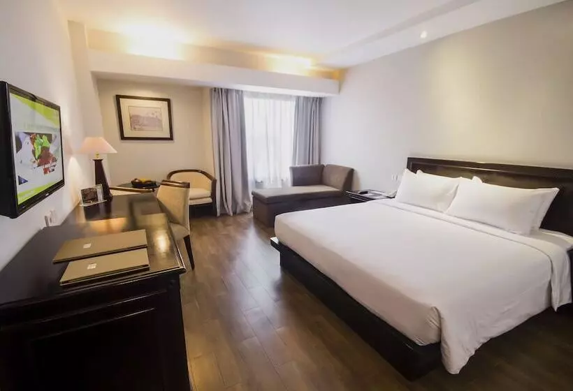 Executive Szoba, Santika Cirebon